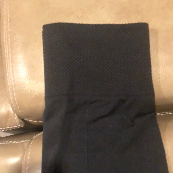 BUNDLE OF LEGGINGS - Picture 8 of 8